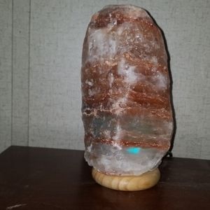 Salt lamp